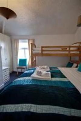 фото отеля The Aaron Guest House Southport