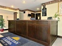 Days Inn & Suites Girard