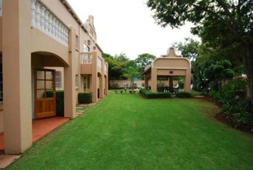 фото отеля The Elegant Lodge Pretoria