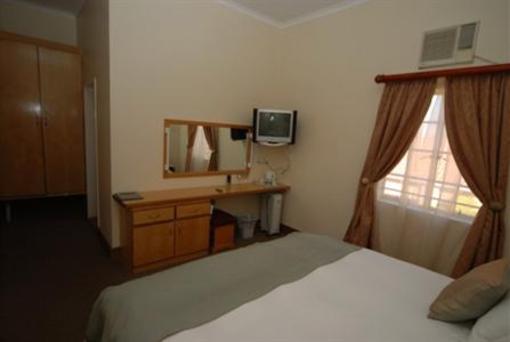 фото отеля The Elegant Lodge Pretoria