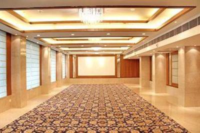 фото отеля K Hotel Faridabad