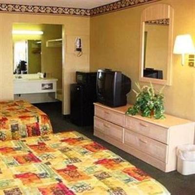 фото отеля Executive Inn Pasadena