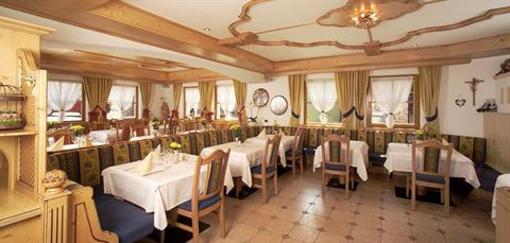 фото отеля Hotel Flora Selva Di Val Gardena
