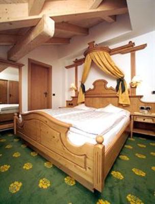 фото отеля Hotel Flora Selva Di Val Gardena