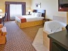 фото отеля Holiday Inn Express Hotel & Suites New Boston