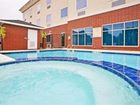 фото отеля Holiday Inn Express Hotel & Suites New Boston