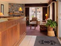 Super 8 Lake George/Downtown