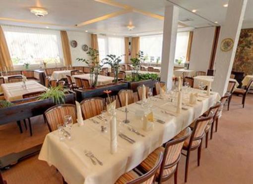 фото отеля Hotel Zum Alten Forsthaus