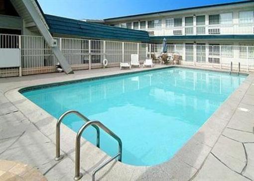 фото отеля Econo Lodge Downtown Albuquerque