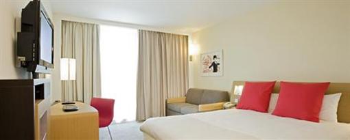 фото отеля Novotel Hotel Edinburgh Park