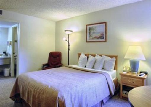 фото отеля Quality Inn Omaha