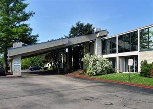 фото отеля Quality Inn Omaha