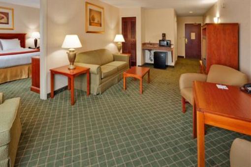 фото отеля Holiday Inn Express Hotel & Suites New Milford (Pennsylvania)