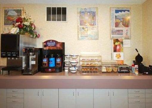 фото отеля Sleep Inn & Suites Peoria (Illinois)