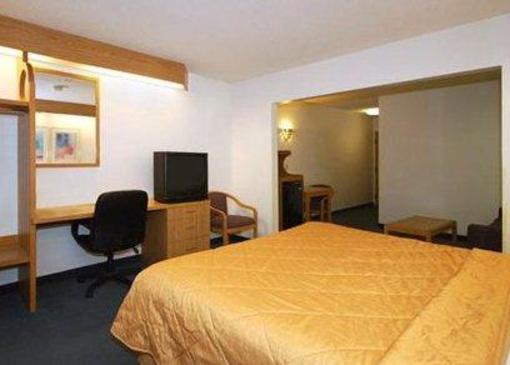 фото отеля Sleep Inn & Suites Peoria (Illinois)
