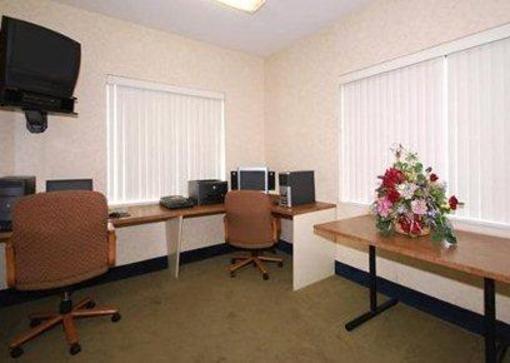 фото отеля Sleep Inn & Suites Peoria (Illinois)