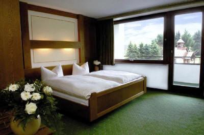 фото отеля Hotel Brunnenhof Weibersbrunn