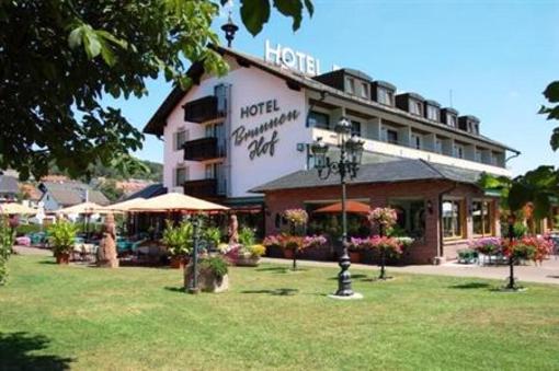 фото отеля Hotel Brunnenhof Weibersbrunn