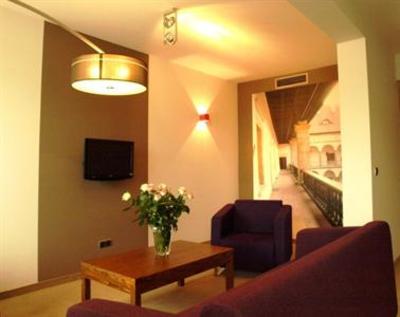 фото отеля Hotel Niepolomice