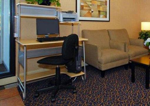 фото отеля Comfort Inn Cleveland South/Independence