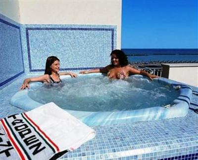 фото отеля Hotel Saint Tropez