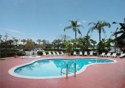 фото отеля Comfort Suites Deerfield Beach