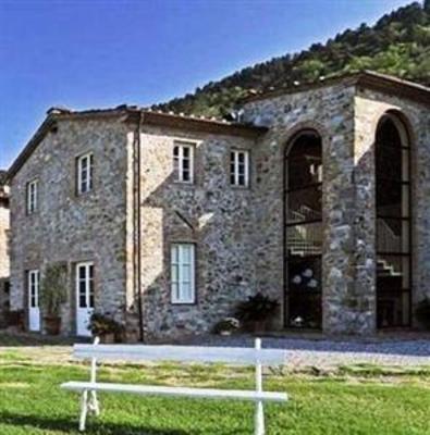 фото отеля Suite Accommodation Lucca
