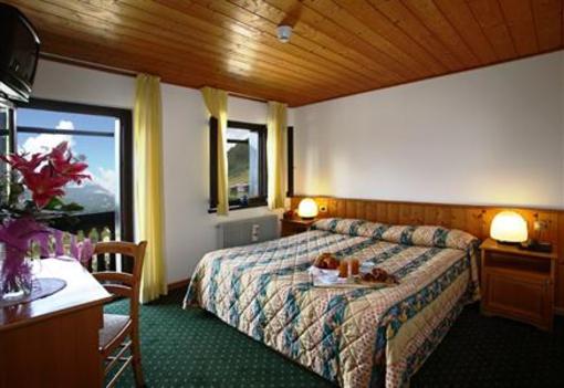 фото отеля Albergo Ristorante Riglarhaus