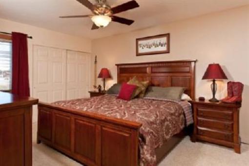 фото отеля Ski Inn Steamboat Springs