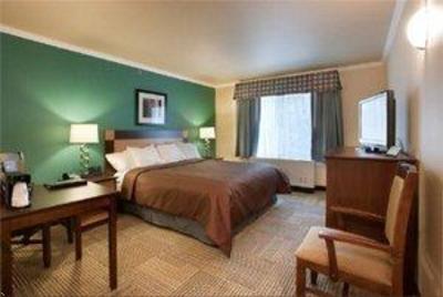 фото отеля BEST WESTERN Chena River Lodge
