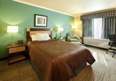 фото отеля BEST WESTERN Chena River Lodge