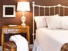 фото отеля Forty Putney Road Bed and Breakfast