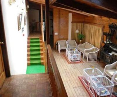 фото отеля Cedar Inn Darjeeling