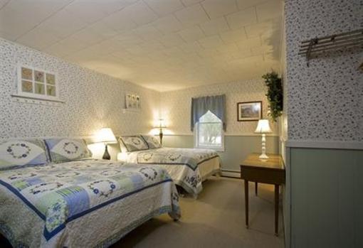 фото отеля Bromley View Inn Bondville