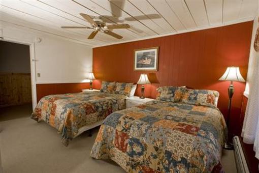 фото отеля Bromley View Inn Bondville