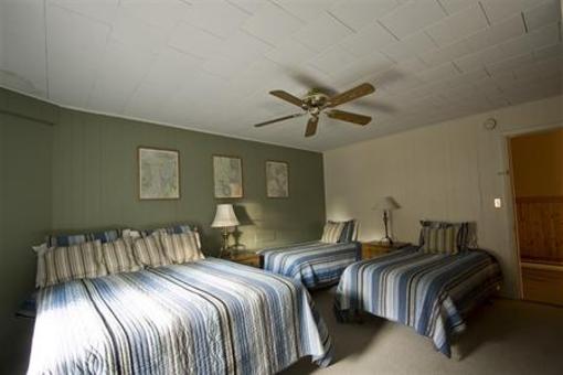 фото отеля Bromley View Inn Bondville