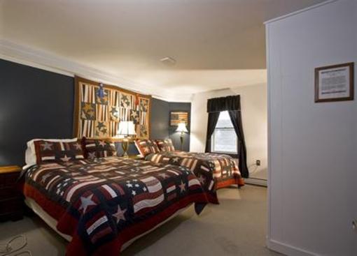 фото отеля Bromley View Inn Bondville