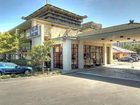 фото отеля Vagabond Inn Executive Old Town