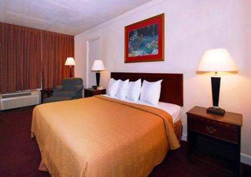 фото отеля Days Inn Columbus Downtown