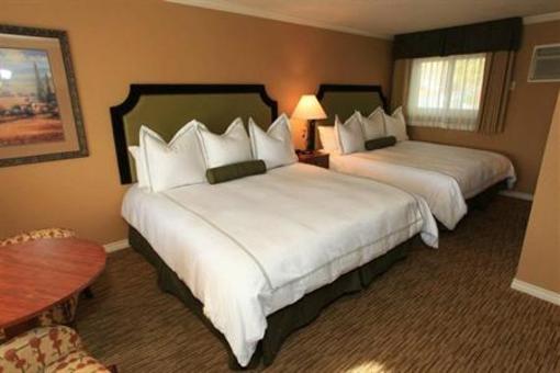 фото отеля BEST WESTERN Bard's Inn