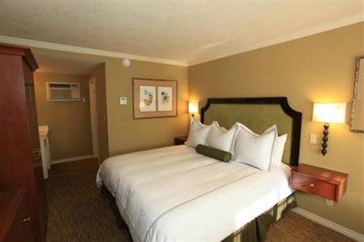 фото отеля BEST WESTERN Bard's Inn