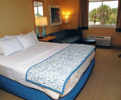 фото отеля La Quinta Inn & Suites Naples Downtown