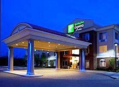фото отеля Holiday Inn Express & Suites Gonzales