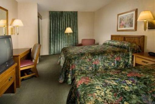 фото отеля Drury Inn & Suites Kansas City Stadium