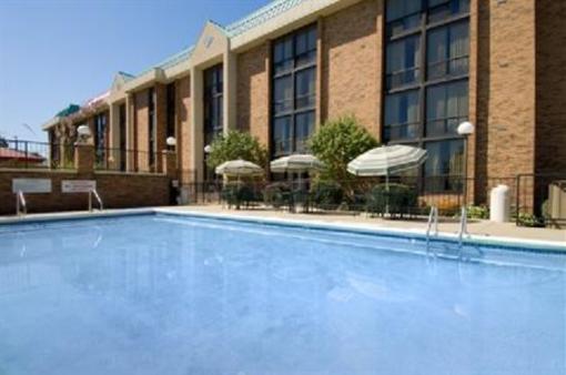 фото отеля Drury Inn & Suites Kansas City Stadium