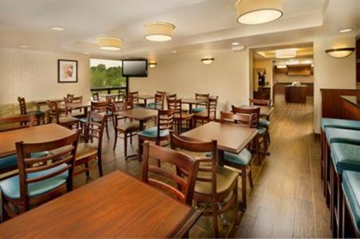 фото отеля Drury Inn & Suites Kansas City Stadium