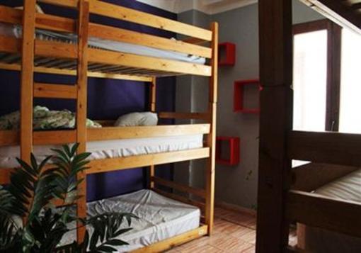 фото отеля Makuto Backpackers Hostel