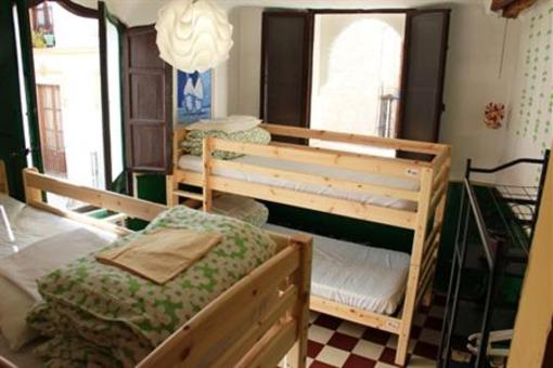 фото отеля Makuto Backpackers Hostel