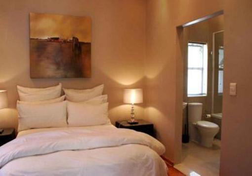 фото отеля Saffron Guest House