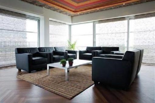 фото отеля Htel Serviced Apartments